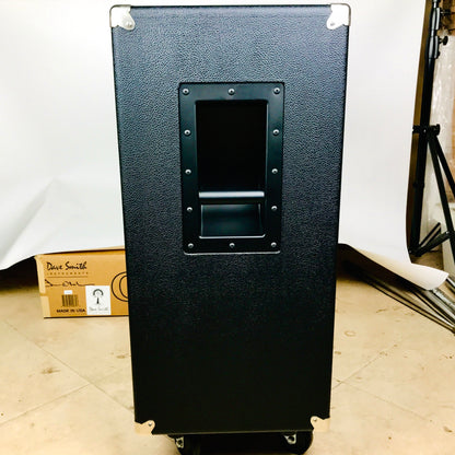 Diezel 4 X 12 Front Loaded Cabinet 4 Celestion G12K-100 with casters, Mint Condition!