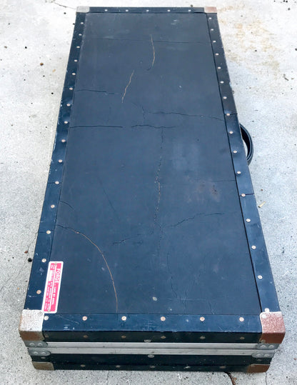 Anvil Forge road case, needs new foam, for Roland Juno-106 or other